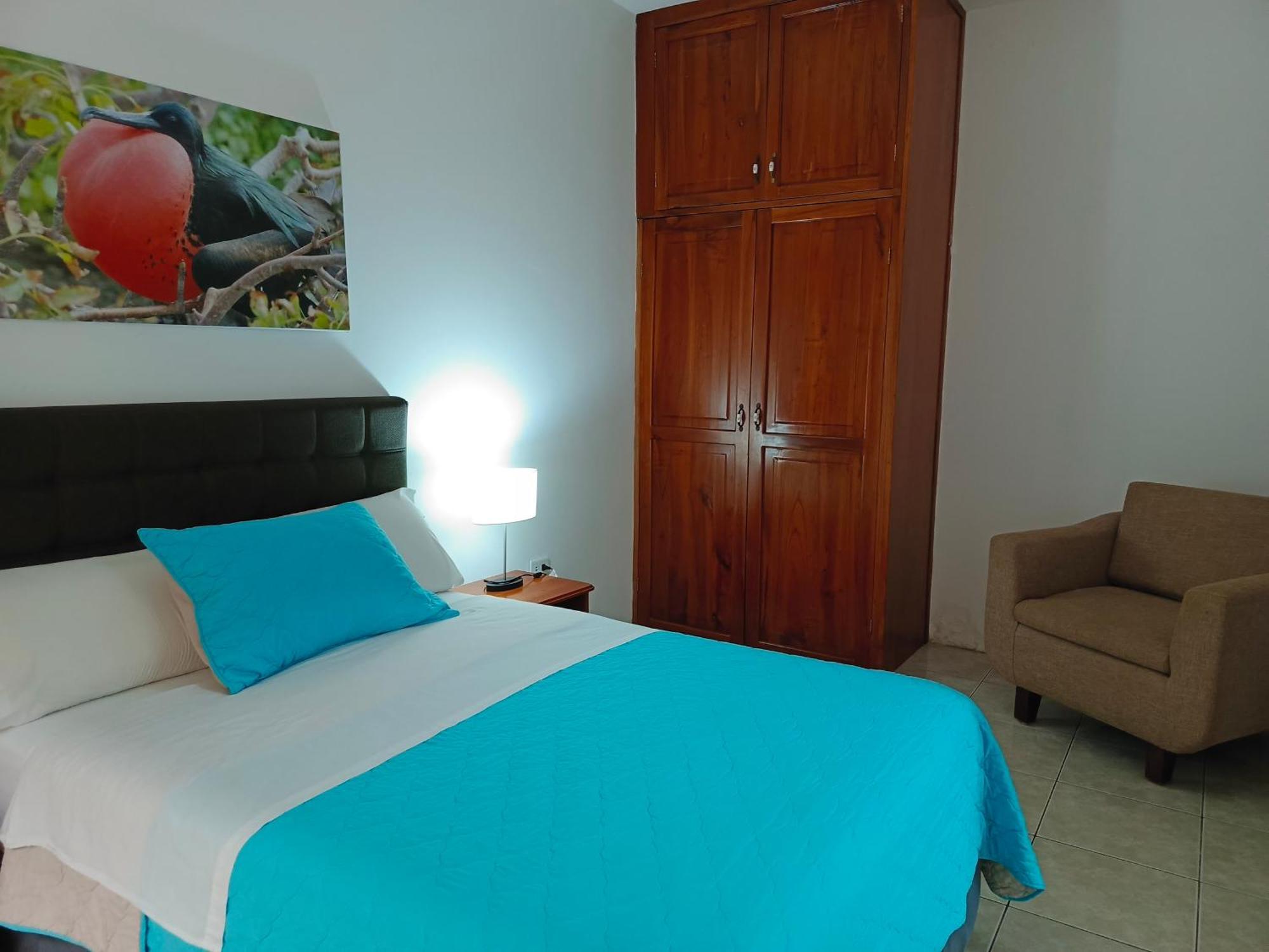 Teresita'S House Suites Con Cocina Privada Puerto Baquerizo Moreno Exterior foto